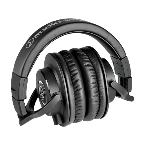 ATH-M40x headphones front view